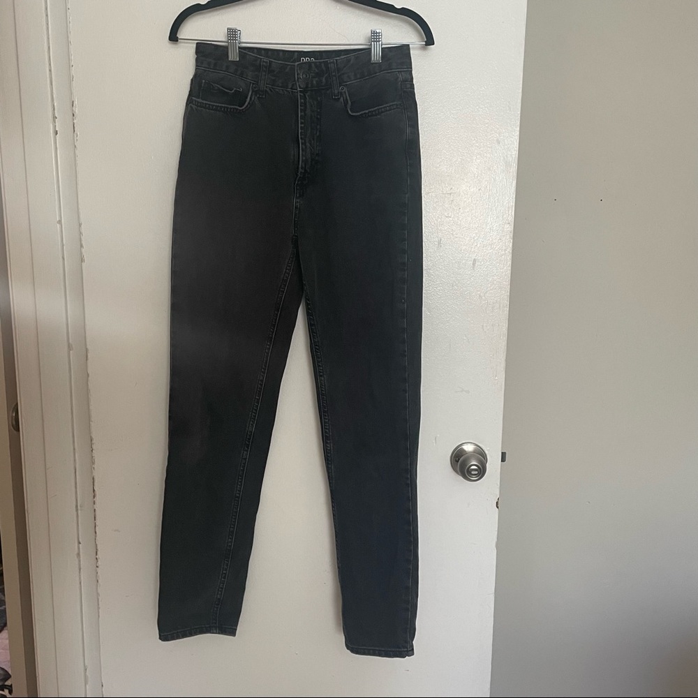 Straight Leg Washed Black High waist Jeans